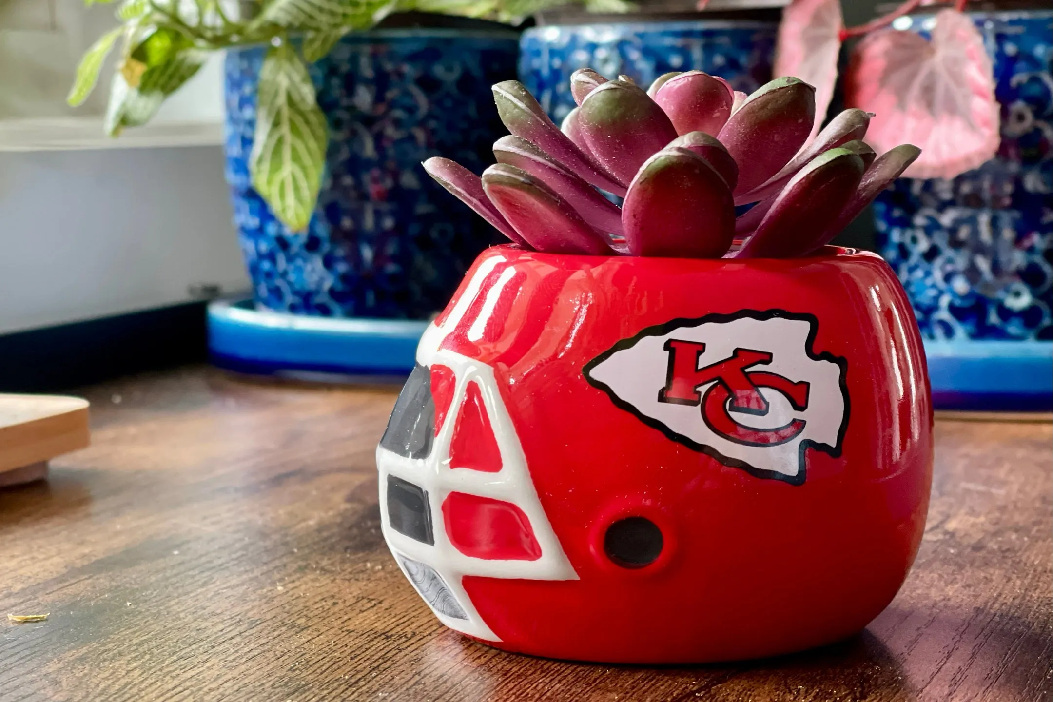 Arizona Cardinals - Ceramic Helmet Caddy