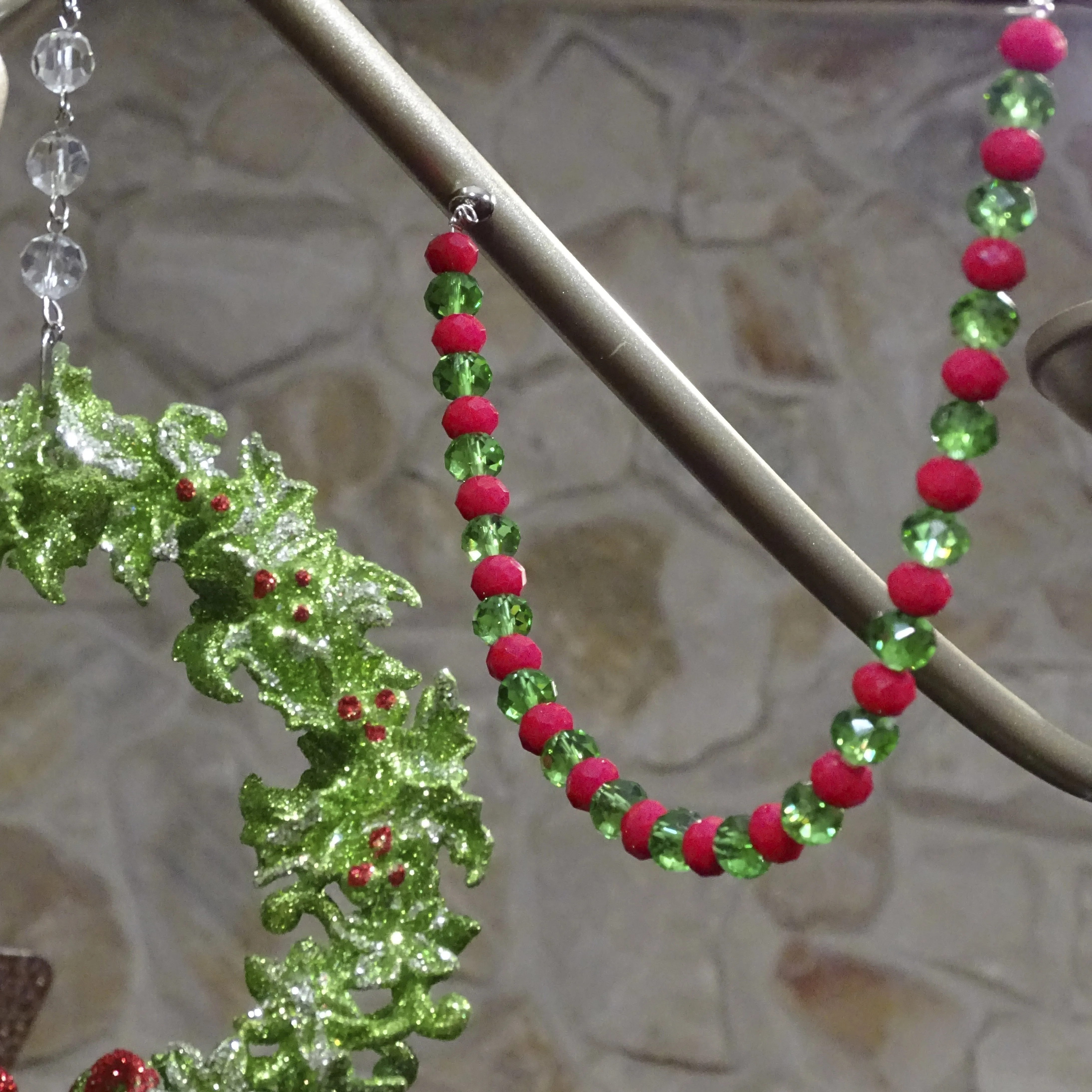 HOLIDAY CHANDELIER MAKEOVER KIT - (3) Bow Wreath   (3) 12" Red/Green Bead Crystal Garland