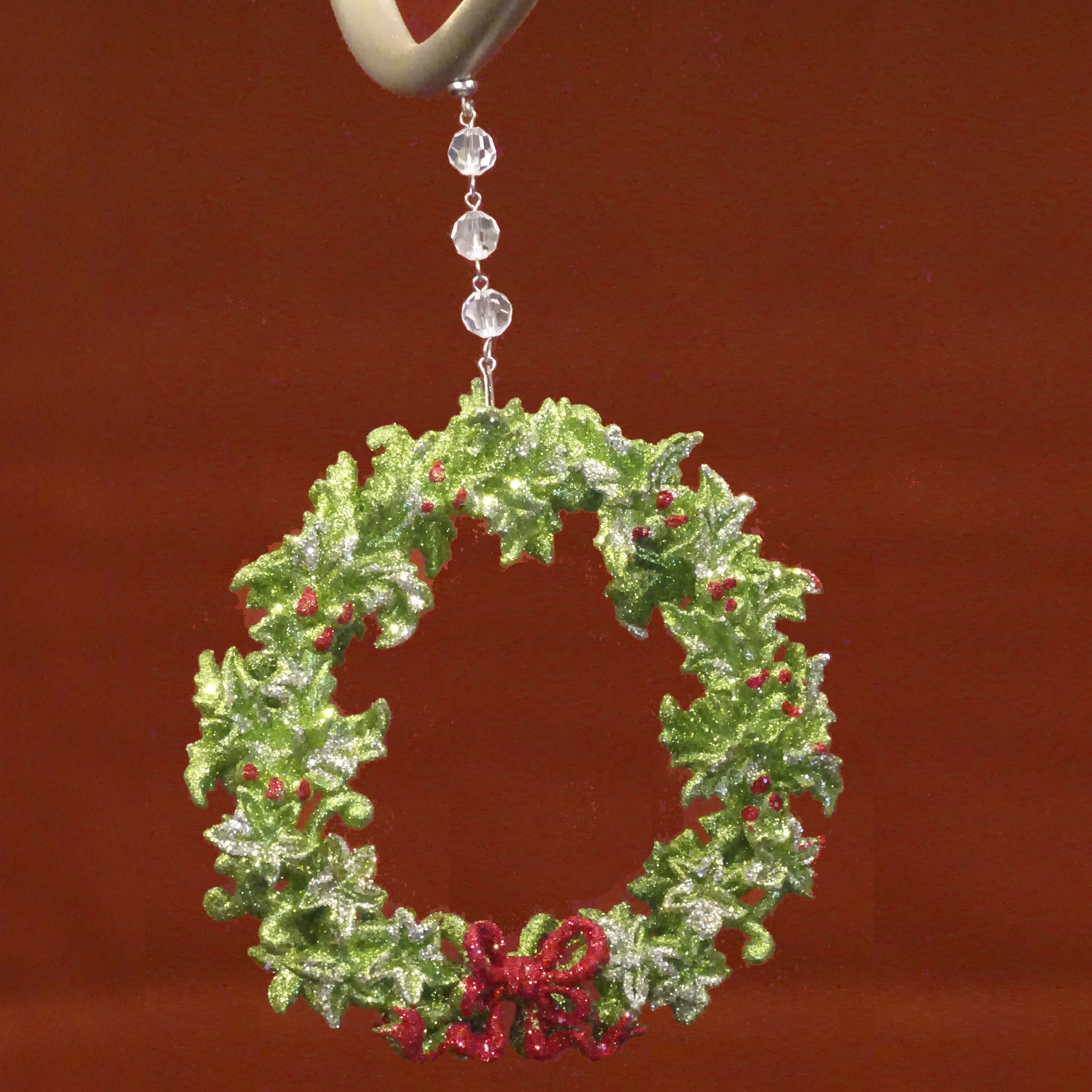 HOLIDAY CHANDELIER MAKEOVER KIT - (3) Bow Wreath   (3) 12" Red/Green Bead Crystal Garland