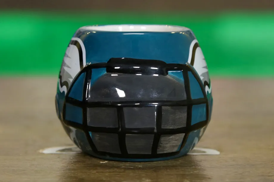 Philadelphia Eagles - Ceramic Helmet Caddy