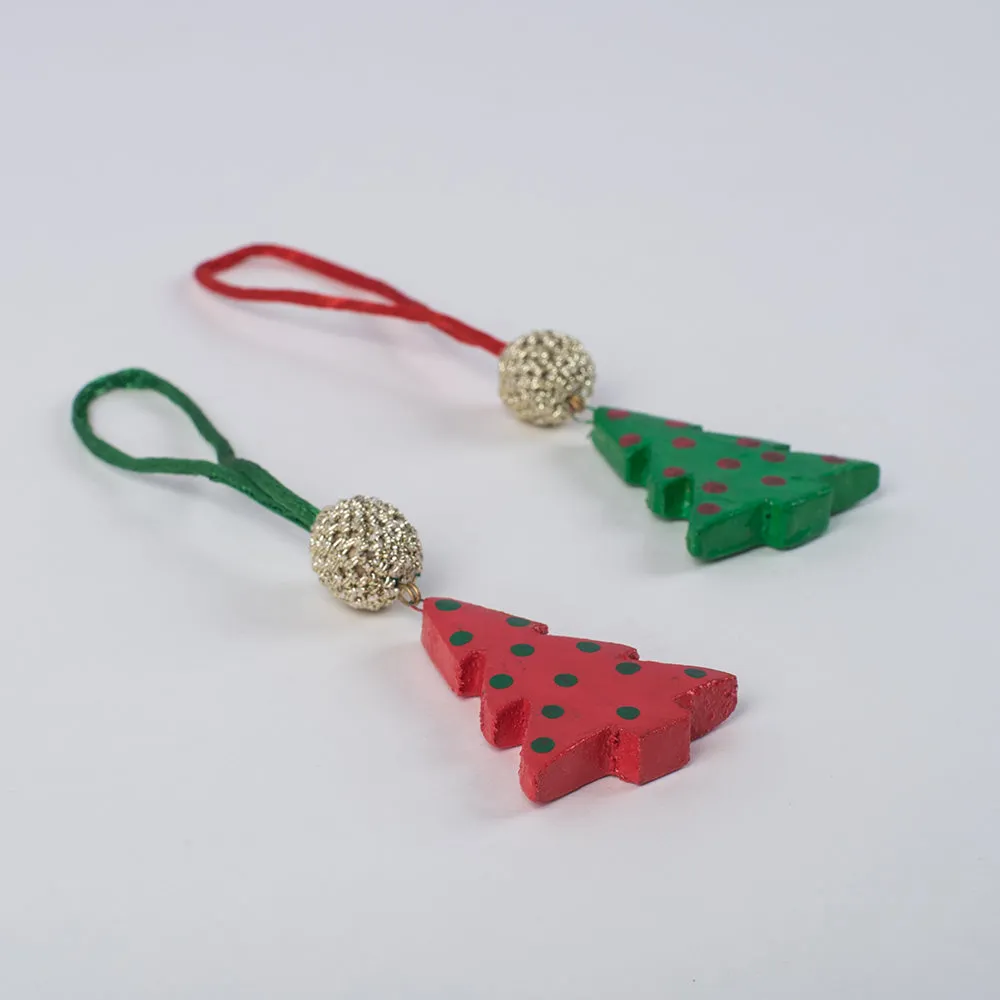 Samoolam Handmade Christmas Tree Decorations ~ Red & Green Bead Wooden Tree (Set of 2)