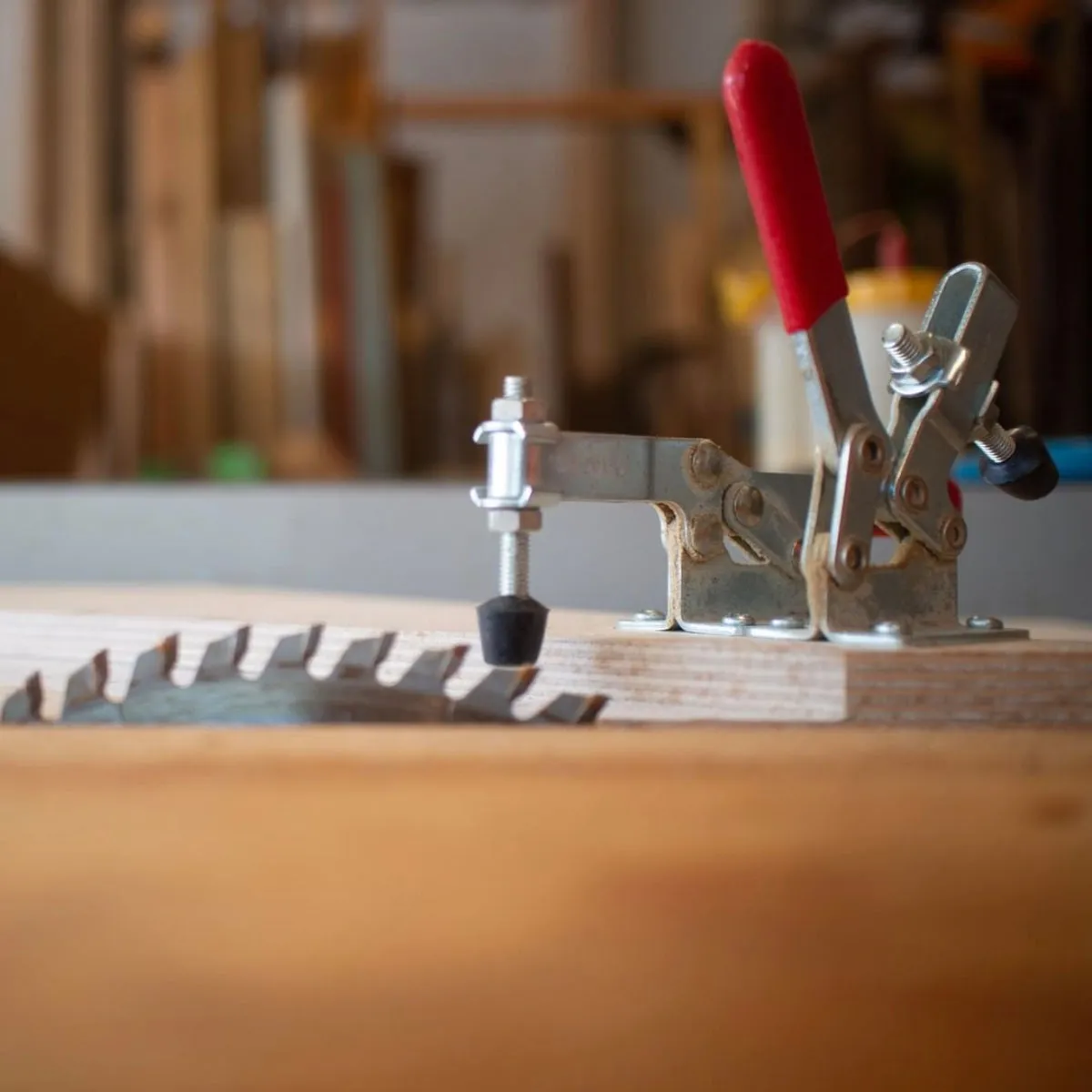 Table Saw Sled Jig for Making Stars